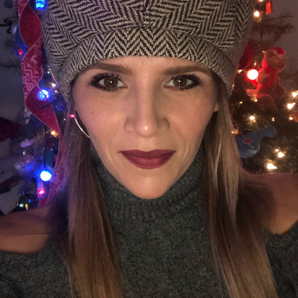 Meet your Posher, Ciara